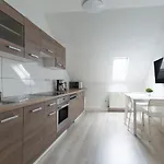 Appartement T&k 4 110qm With Balcony *