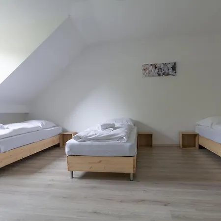 T&k 4 110qm With Balcony * Duisburg