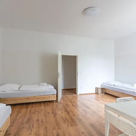 T&k 4 110qm With Balcony Lägenhet *