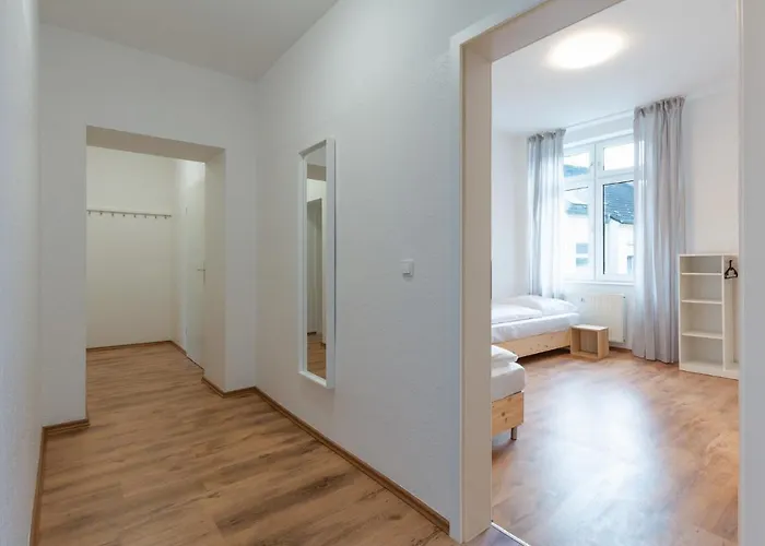 T&k 4 110qm With Balcony Apartment *