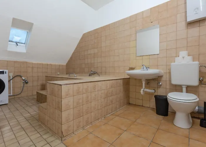 T&k 4 110qm With Balcony * Duisburgo