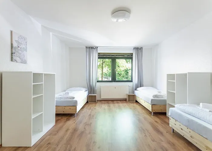 T&k 4 110qm With Balcony * Duisburgo