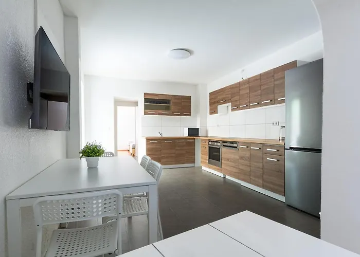 Apartamento T&k 4 110qm With Balcony Duisburgo