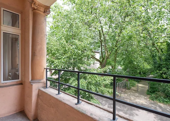 T&k 4 110qm With Balcony * Duisburgo