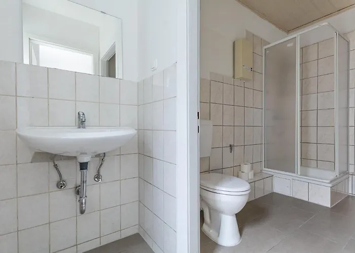 Apartment T&k 4 110qm With Balcony Duisburg